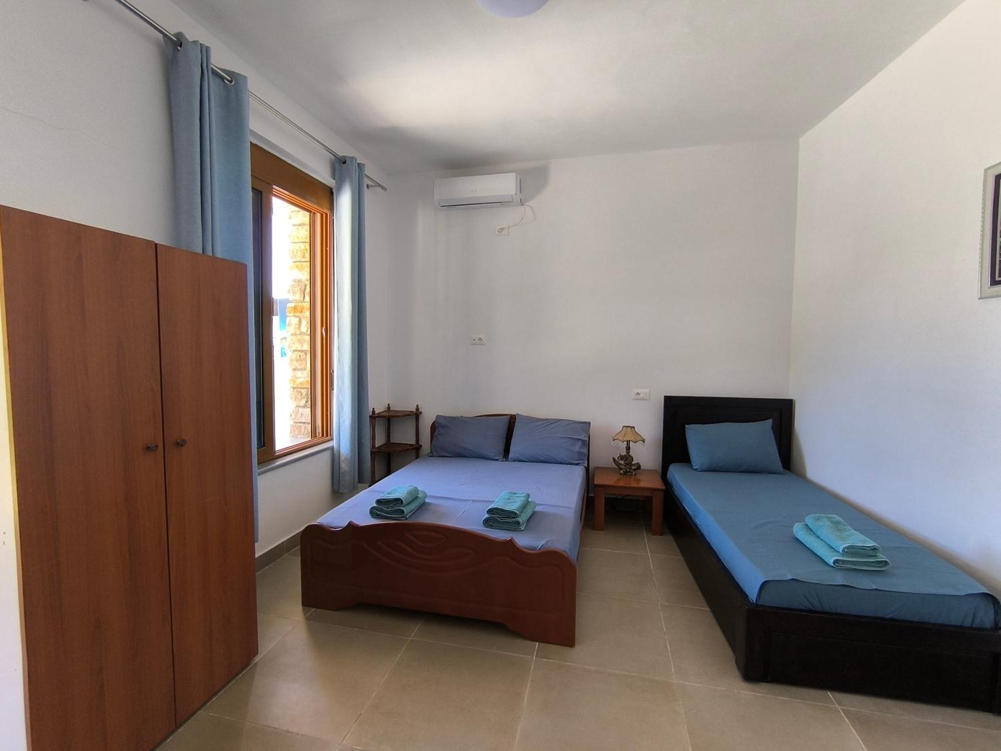 Kaful Apartments Qëparo Exteriér fotografie